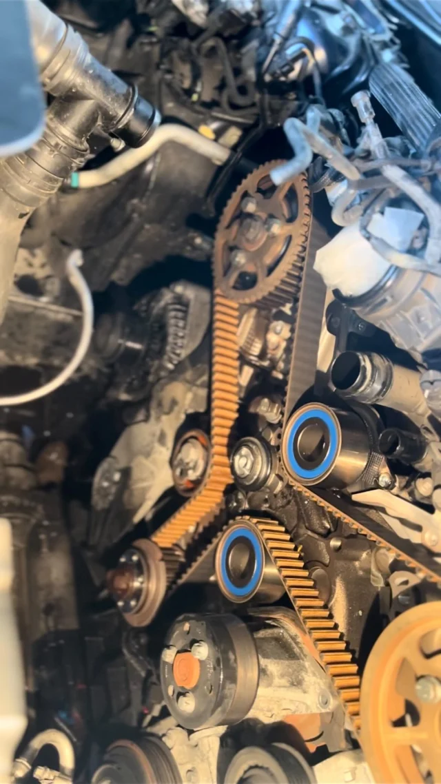 Distribuzione Land Rover Discovery V 3.0 con motore V6 🚀
Garage Pit Stop ⚙️
•
•
•
•
#landrover #discovery #discoveryv #landroverdiscovery #landroverdiscoveryv #landroverfamily #landroverlove #v6 #enginev6 #landroverlife #mechanic #meccanico #officina #pitstop #garage #v6engine #suvlife #suv
